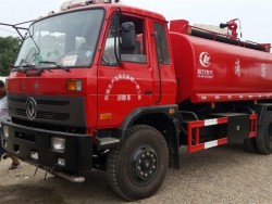 중국 15 톤 불 물 트럭