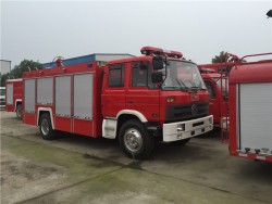 중국 5 톤 불 싸움 물 유조 트럭