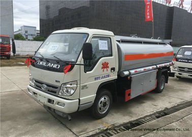 중국 Forland는 1000 갤런 디젤유/원유를 위한 운반대 트럭에 5000 리터 연료를 공급합니다 협력 업체