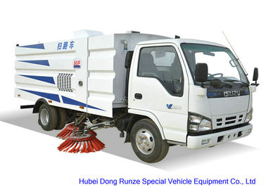 중국 세척 공중 소탕을 위한 ISUZU 600 도로 스위퍼 트럭, 거리 청소원 차량 협력 업체
